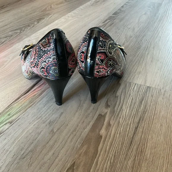 Steve Madden peep toe pumps - Picture 4 of 4